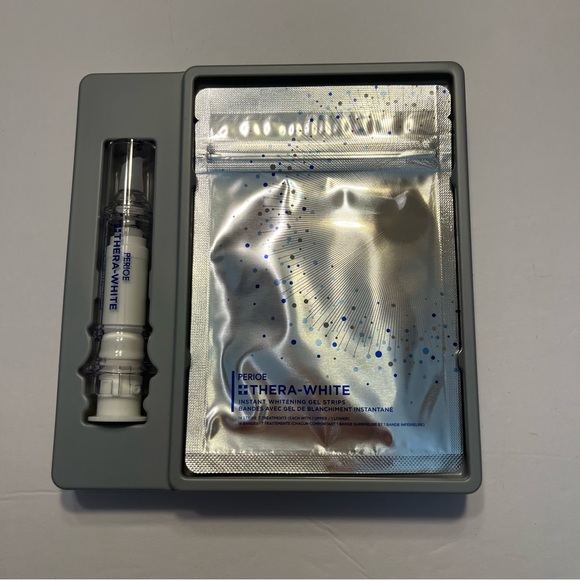 Avon PERIOE THERA-WHITE Instant Whitening Gel Strip Kit - 14 Strips 7 Treatments - Picture 9 of 12